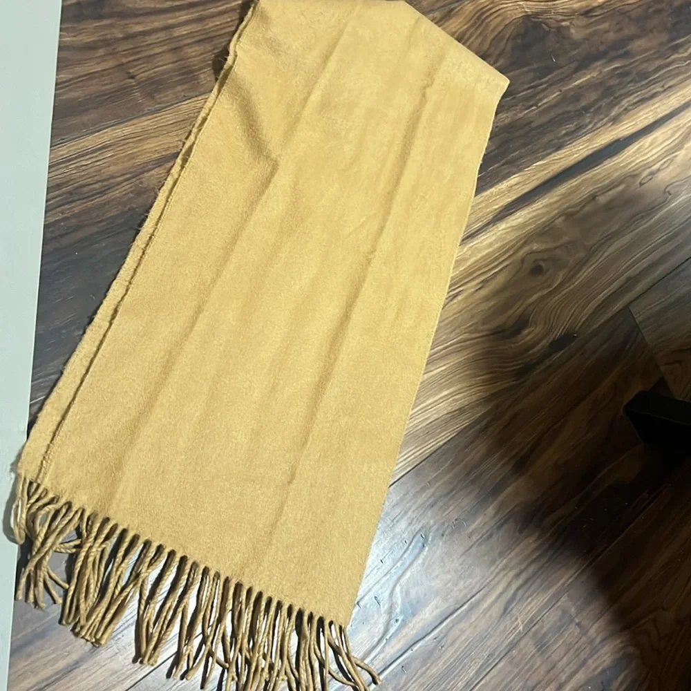 Christian Dior camel skinny scarf